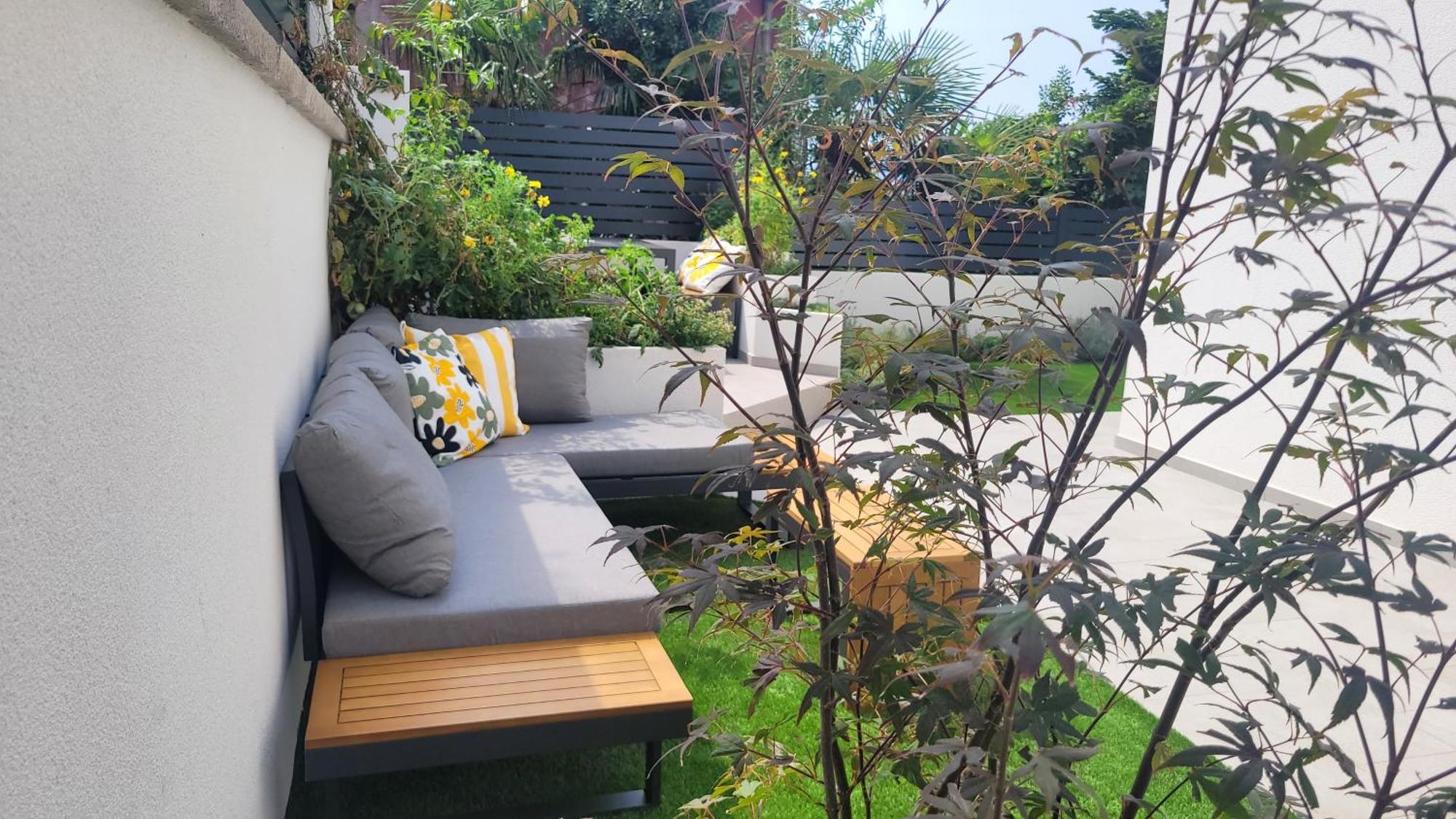 Private Fenced Garden With Bbq Area Only Minutes From The - Urban Secret Kantrida *